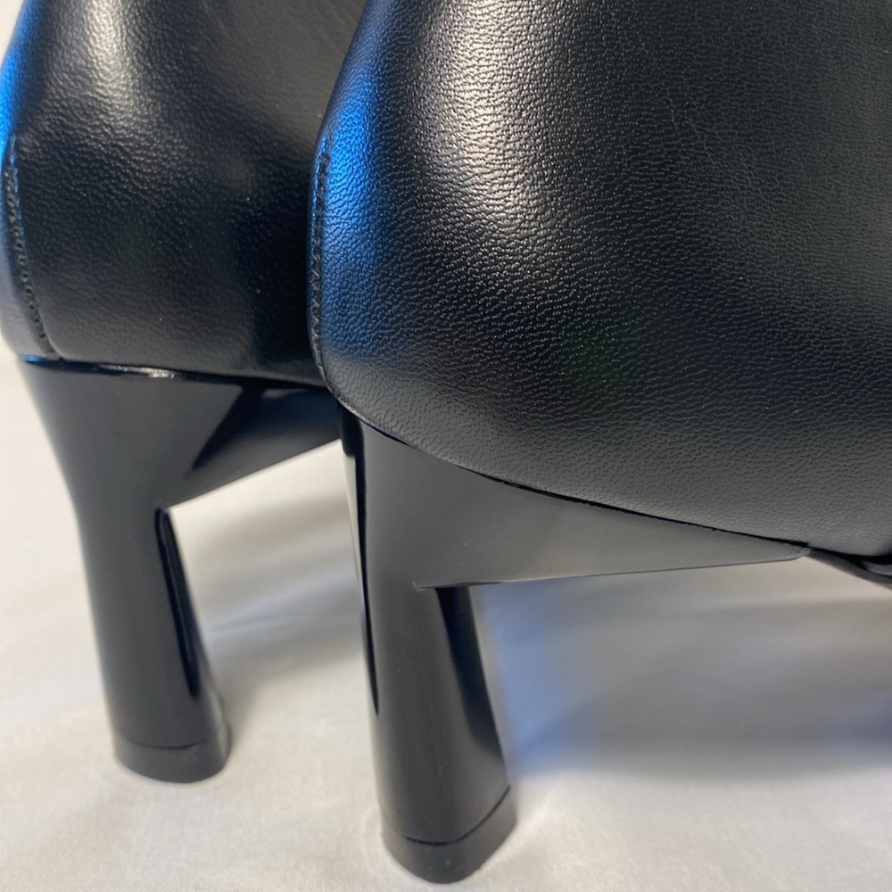 Mercedes Castillo Telma cut out leather booties 37., like new - Picture 12 of 16